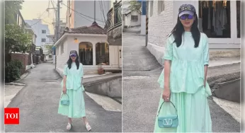 Son Ye-jin Serves Scorching Summer Fashion in a Cool Minty Outfit