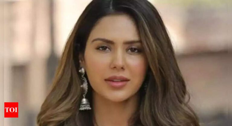 Sonam Bajwa’s Bollywood cravings: ‘Ammy Virk’s my Hindi dream co-star’ | Latest Hindi Film Gossip