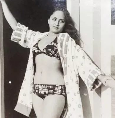 Veteran Actress Shoma Anand in a still of 1976 movie Barood ....