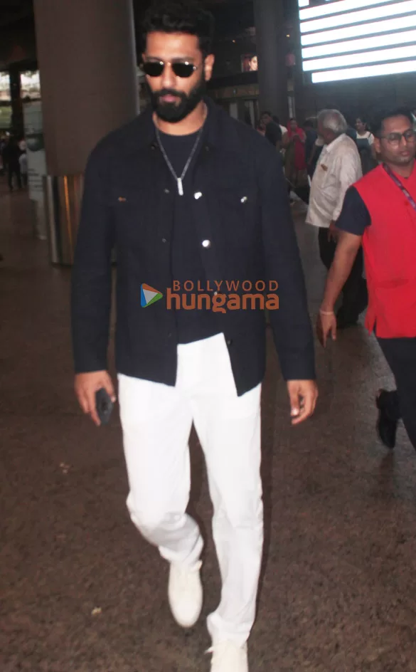 Vicky Kaushal and Ammy Virk: Airport Glitz and Glam! ✈️