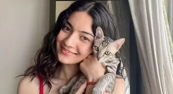 On International Cat Day, Laapataa Ladies star Pratibha Ranta quips ‘cats have outdone dogs…’