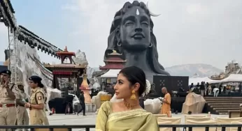 On Maha Shivratri 2025, Mouni Roy Treats Fans to Snippets of Her Soul-Searching Saga | Celebrity Gossip