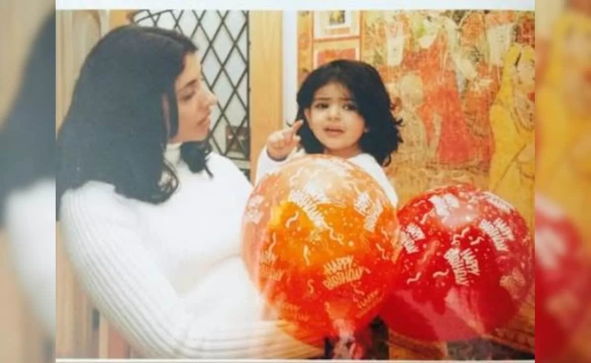 Navya Nanda Digs Up a Vintage Gem for Mom Shweta Bachchan’s 51st—Because No Birthday’s Complete Without a Little Nostalgia!